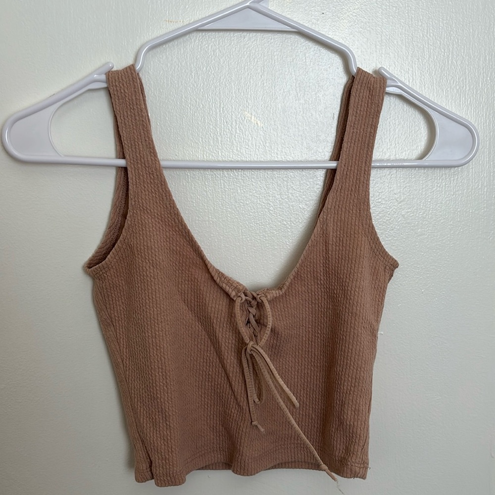 Pacsun Me to We tan crop top